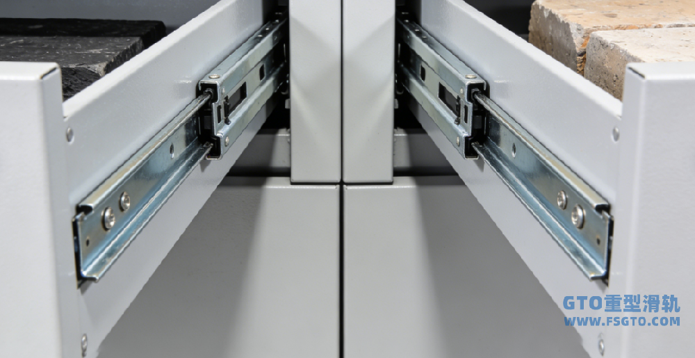 工业用重型滑轨安装全攻略！10分钟学会三节重型钢珠滑轨正确装法，承重翻倍、寿命延长，工同GTO专家手把手教你避坑！