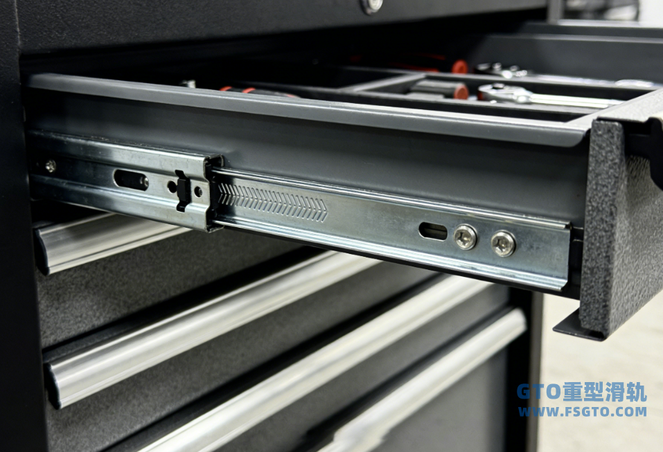 三节重型钢珠滑轨终极选购指南：从76宽到阻尼款，一文看懂工业级滑轨怎么选！